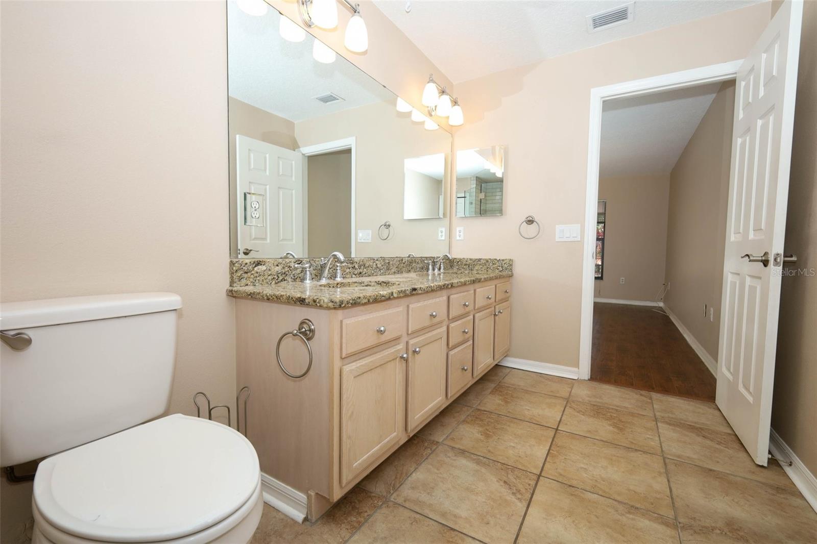 Image 22 of 41 For 2021 Arbor Way