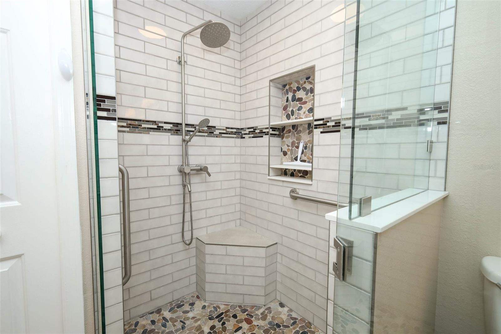 Image 24 of 41 For 2021 Arbor Way