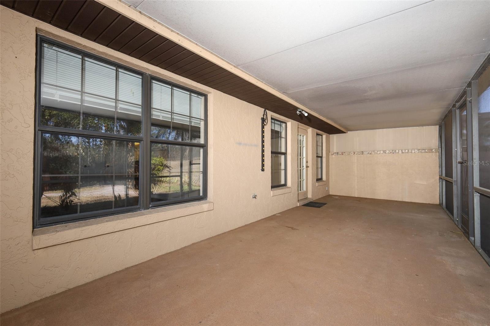 Image 32 of 41 For 2021 Arbor Way