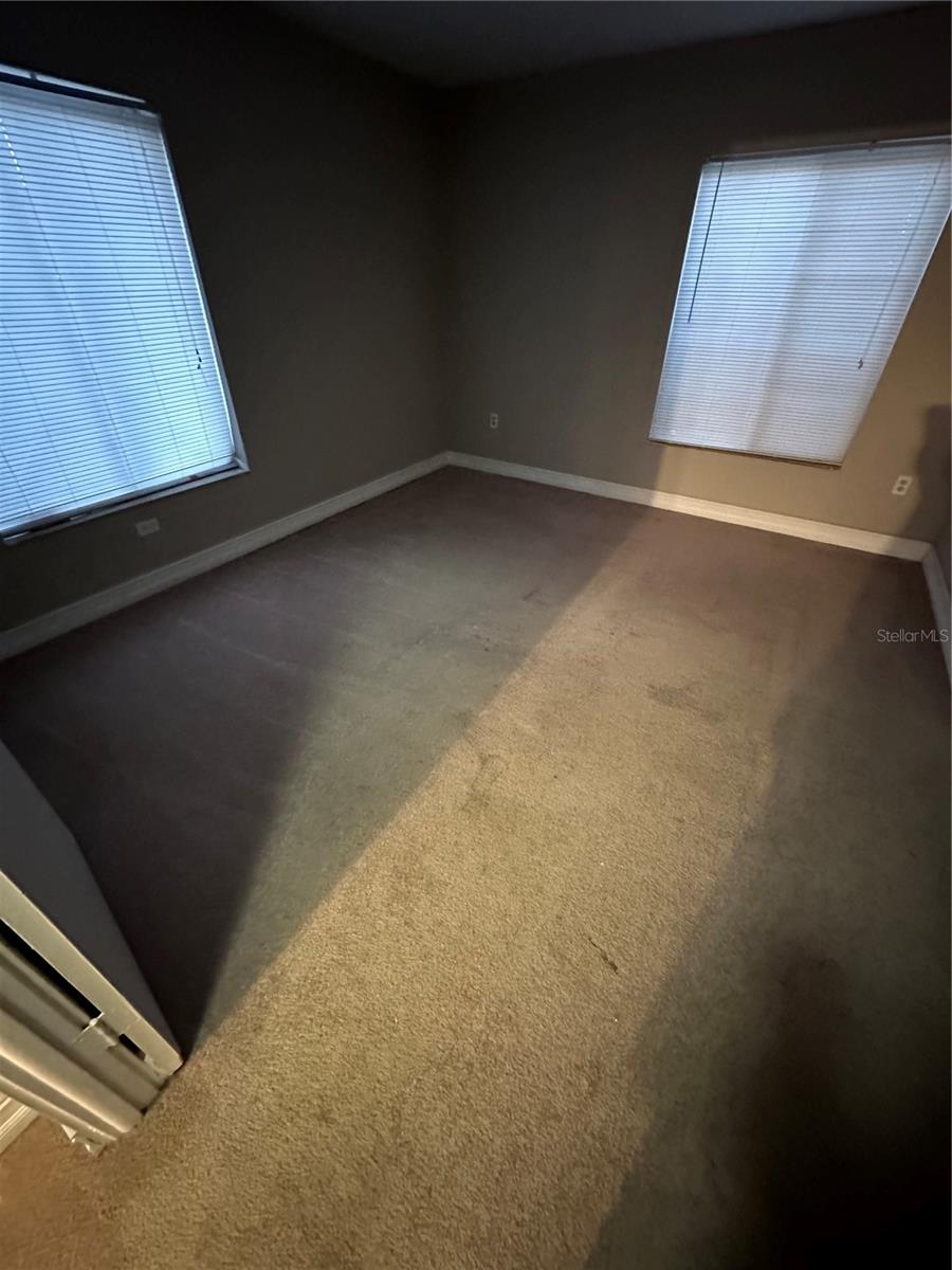 Image 24 of 43 For 1830 Maravilla Avenue 206