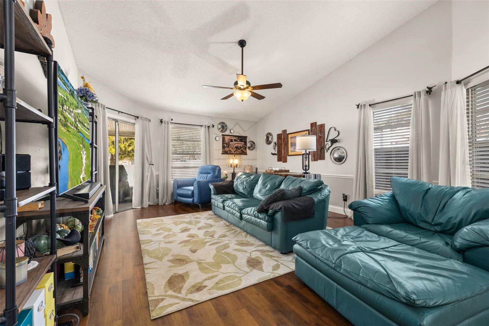 Image 6 of 31 For 210 Alston Drive