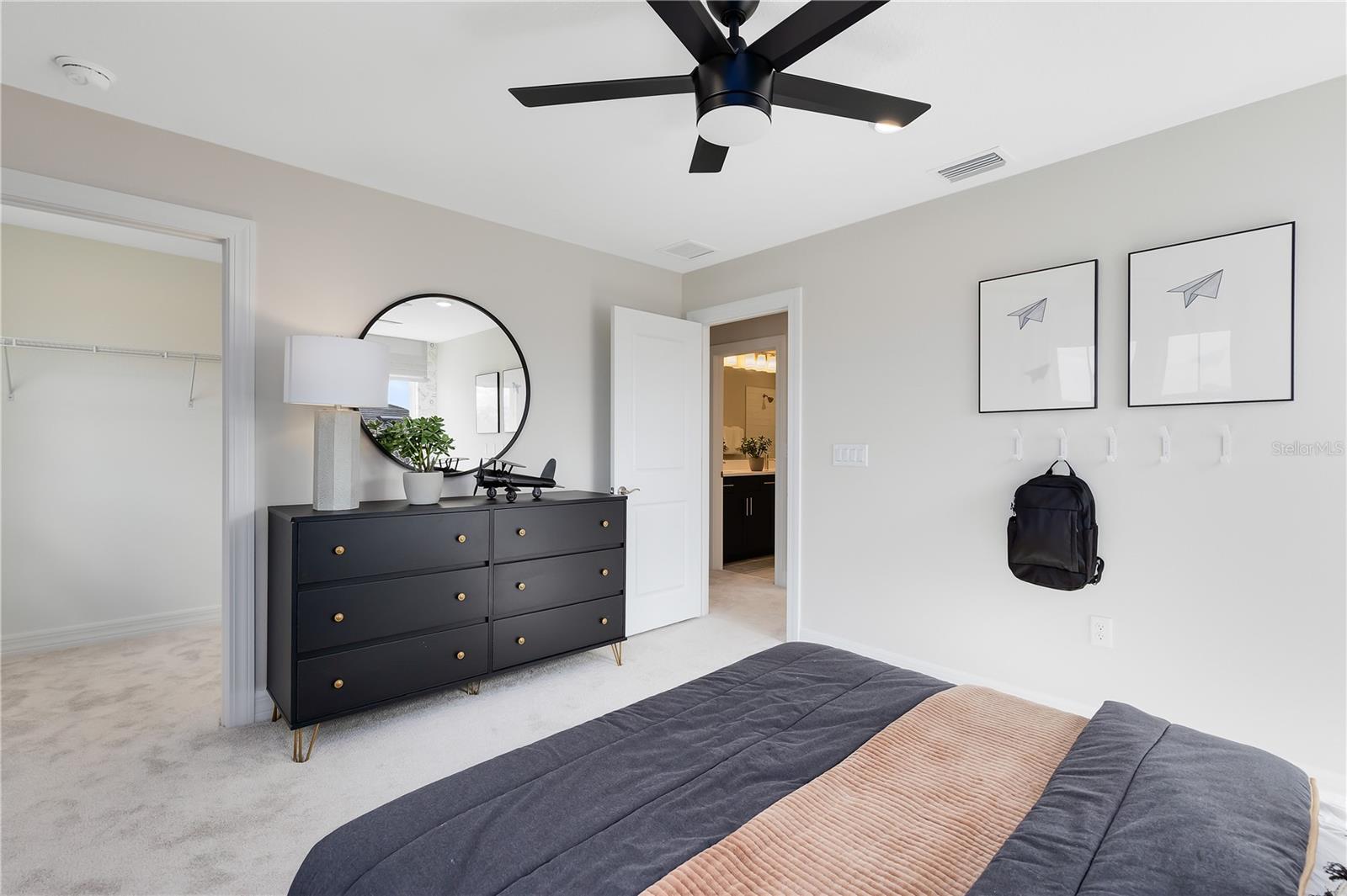 Image 29 of 30 For 5661 Flame Vine Way