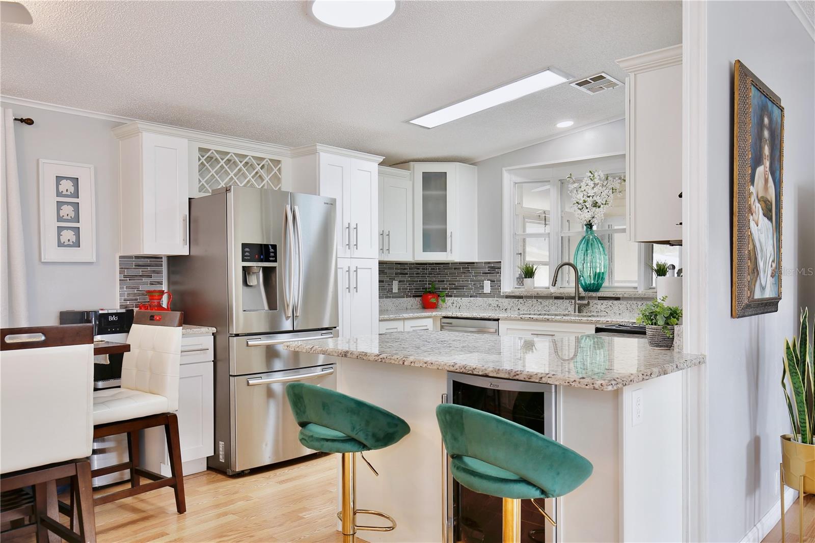 Image 14 of 48 For 114 Douglas Park Avenue