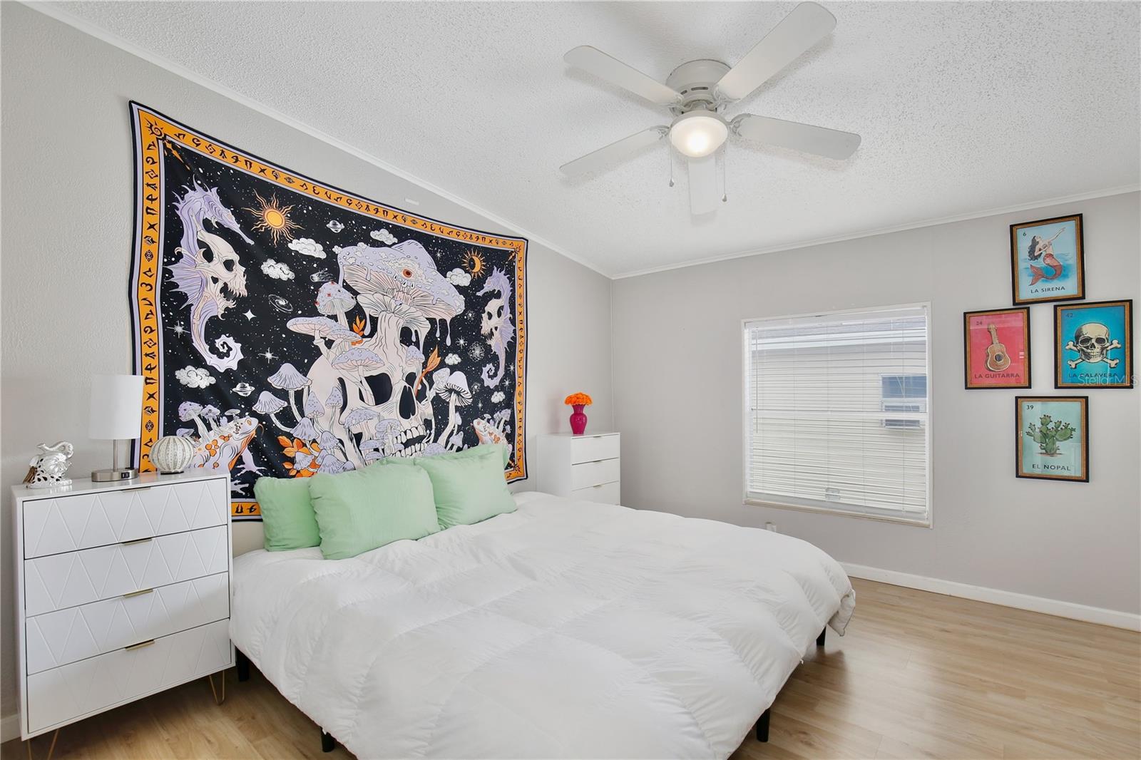 Image 22 of 48 For 114 Douglas Park Avenue