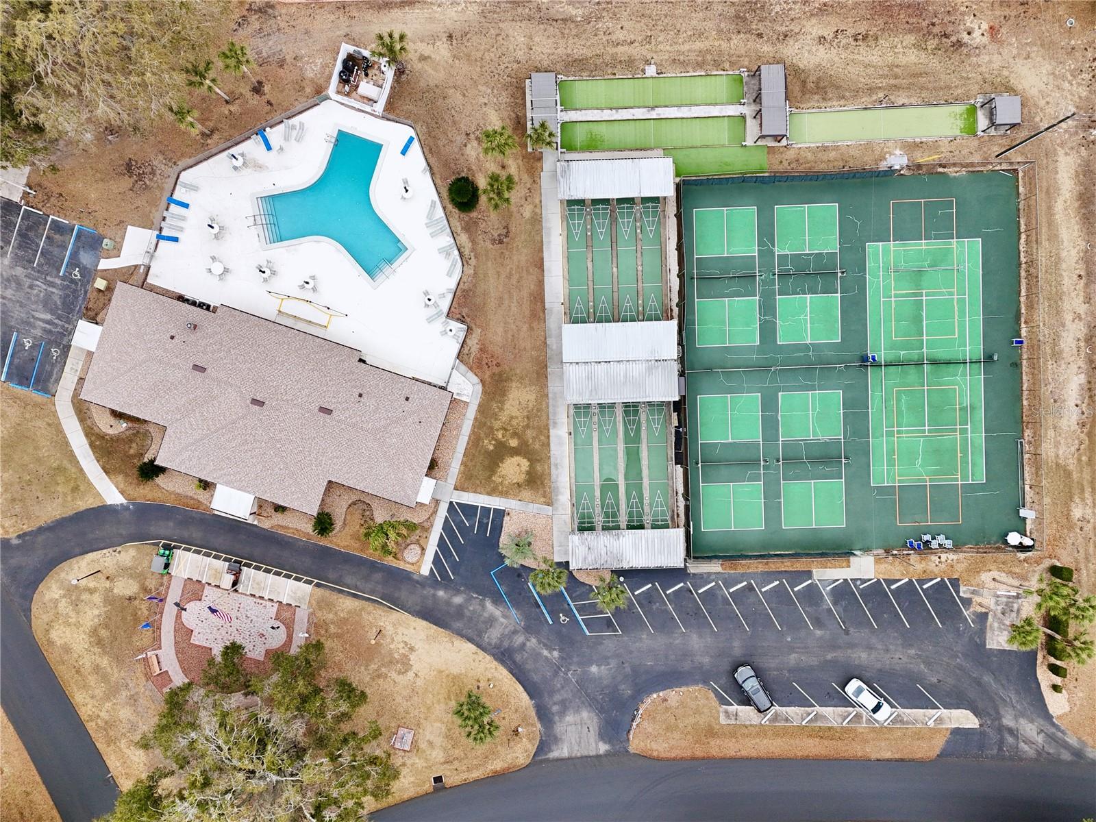 Image 41 of 48 For 114 Douglas Park Avenue