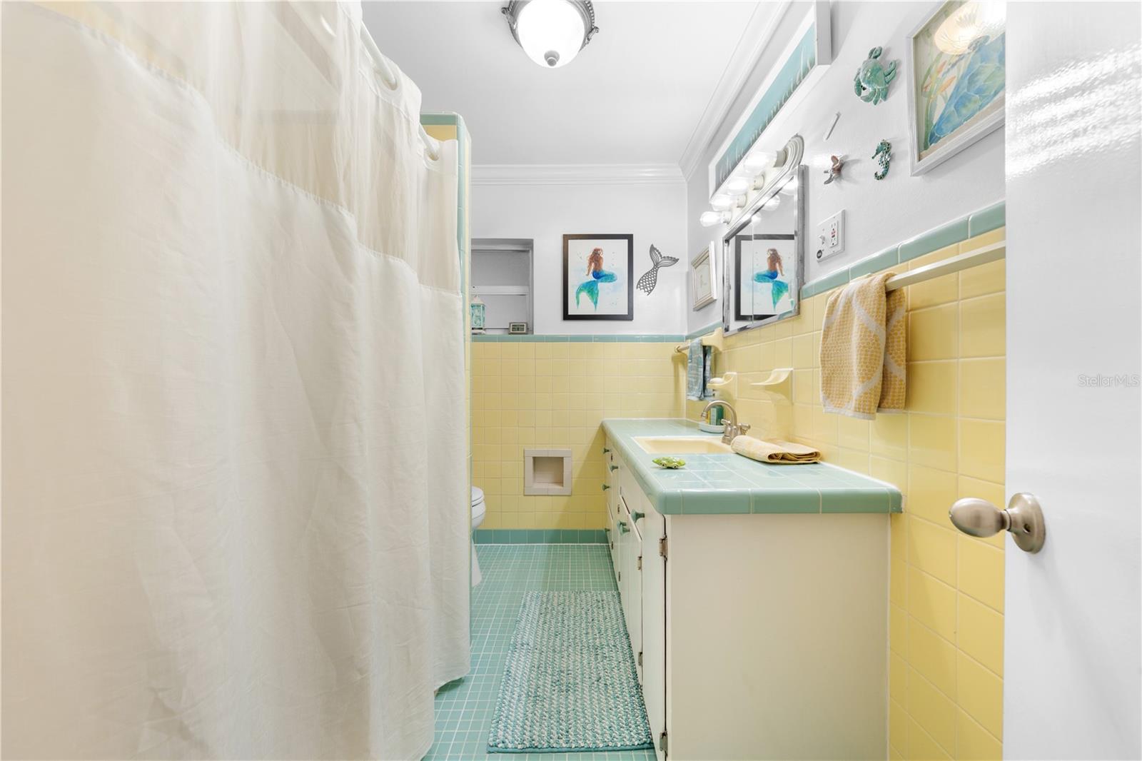 Image 22 of 65 For 5868 Alligator Lake Shore W