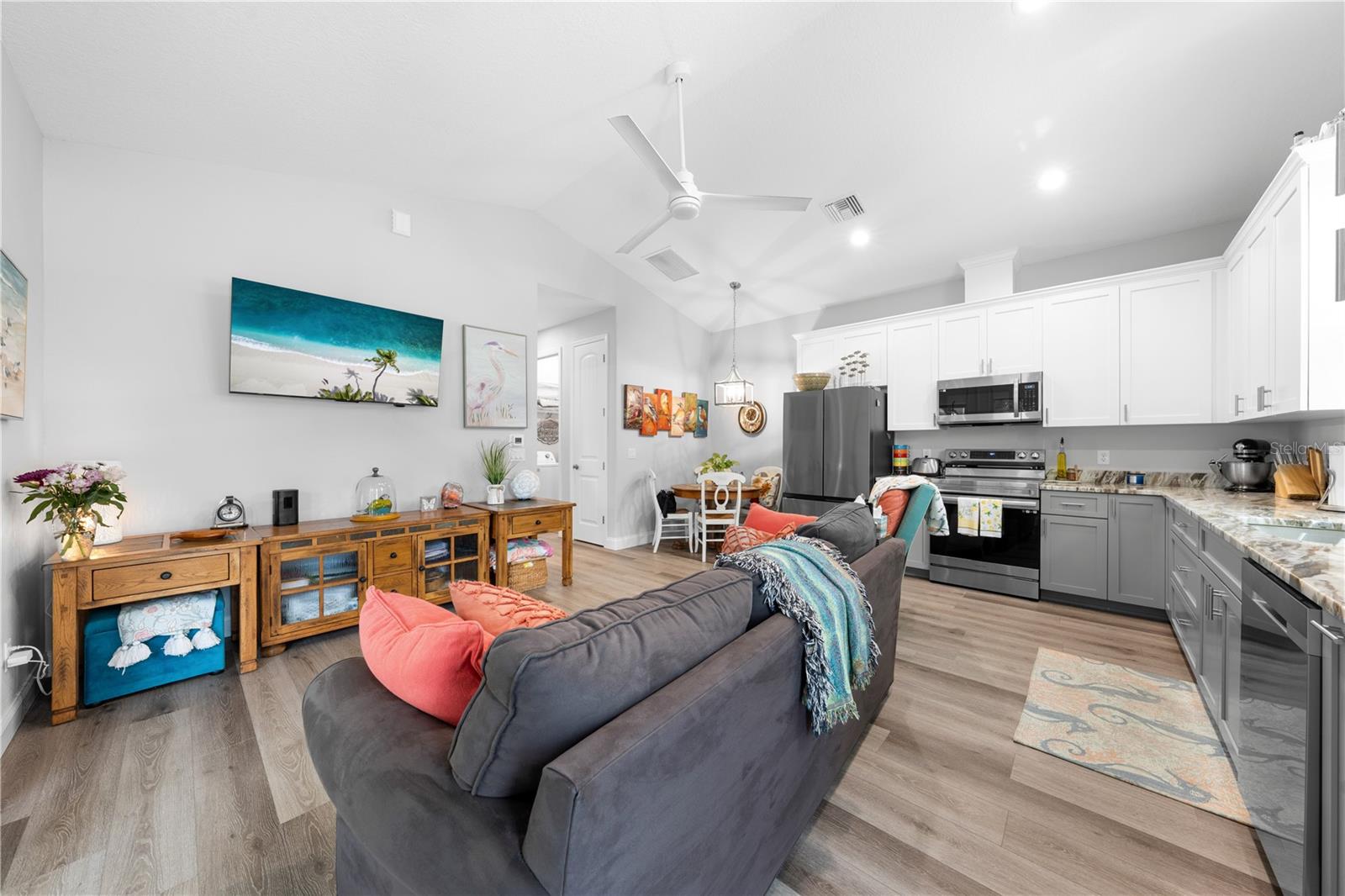 Image 31 of 65 For 5868 Alligator Lake Shore W