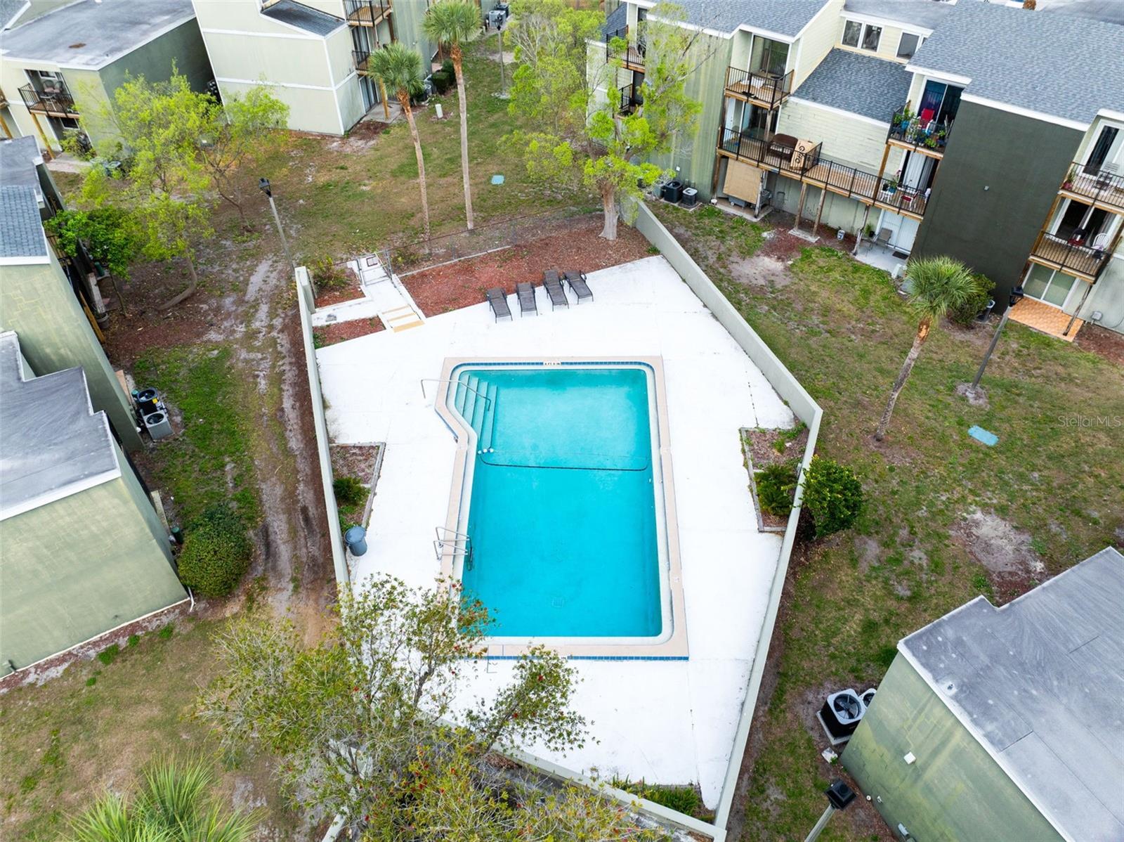 Listing photo id 21 for 278 Scottsdale Square 278