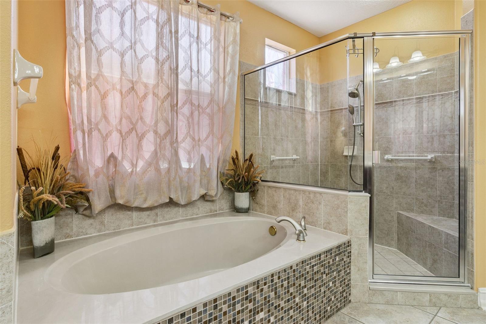 Image 23 of 47 For 6473 Everingham Lane