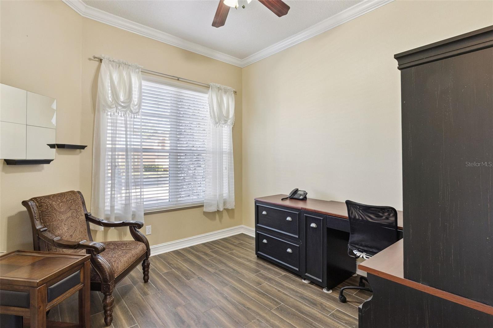 Image 29 of 47 For 6473 Everingham Lane