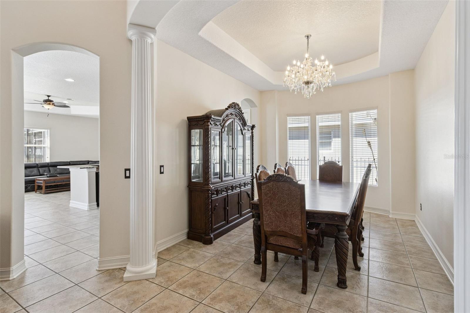 Image 7 of 47 For 6473 Everingham Lane