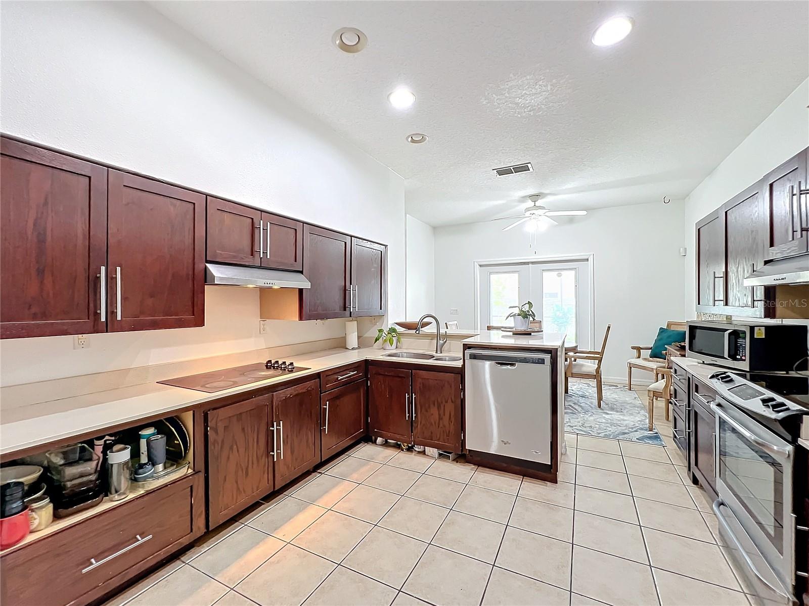 Image 25 of 73 For 4729 Spindletree Lane