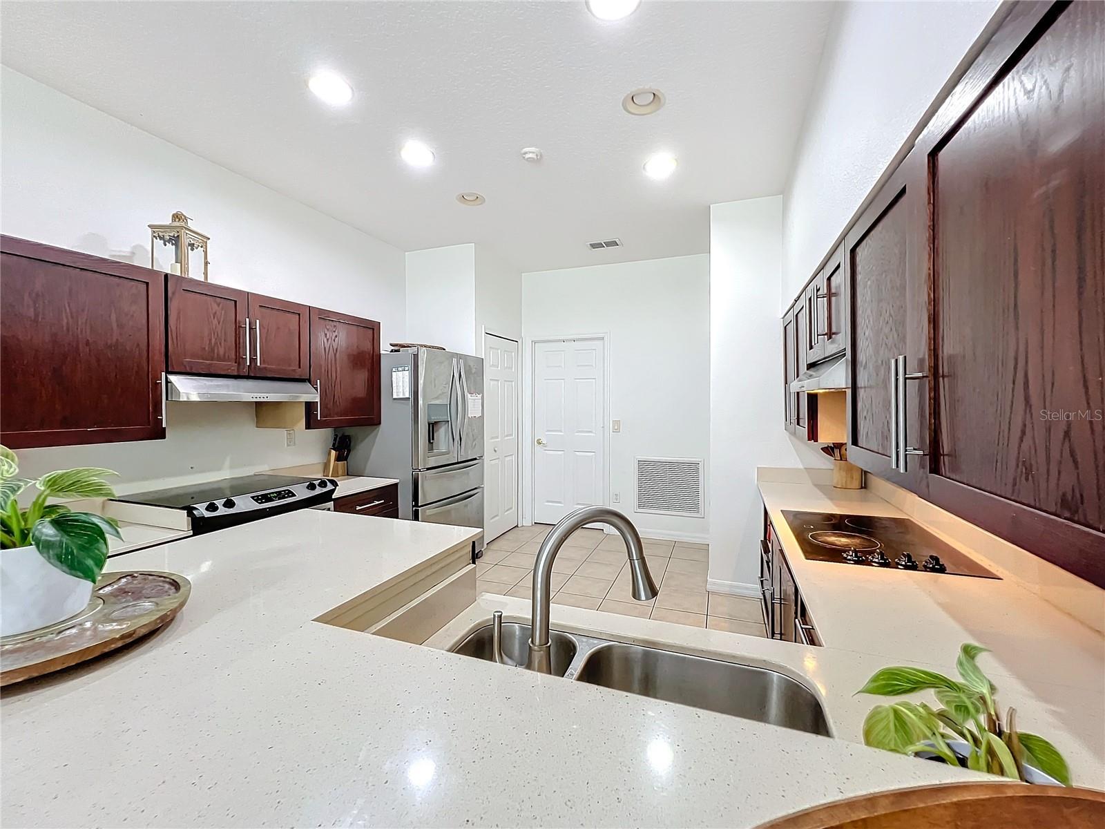 Image 30 of 73 For 4729 Spindletree Lane