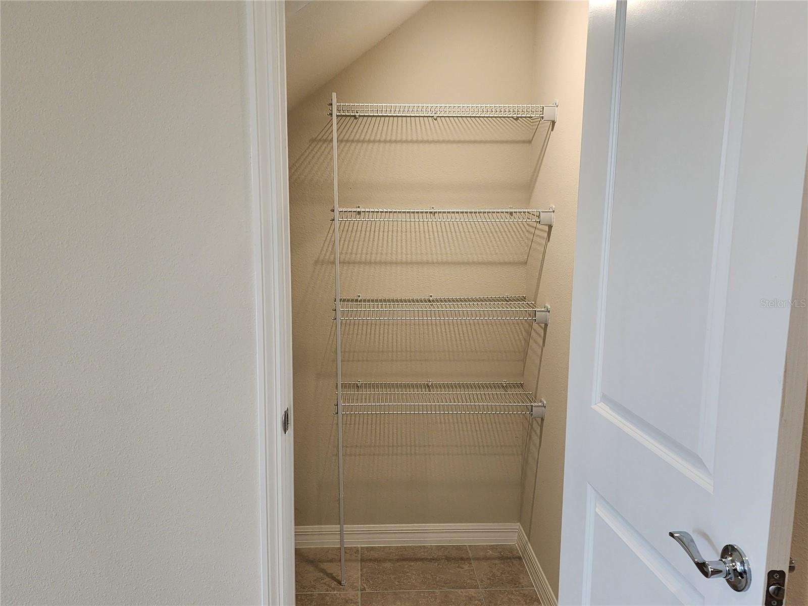 Image 10 of 24 For 16258 Merry Alley