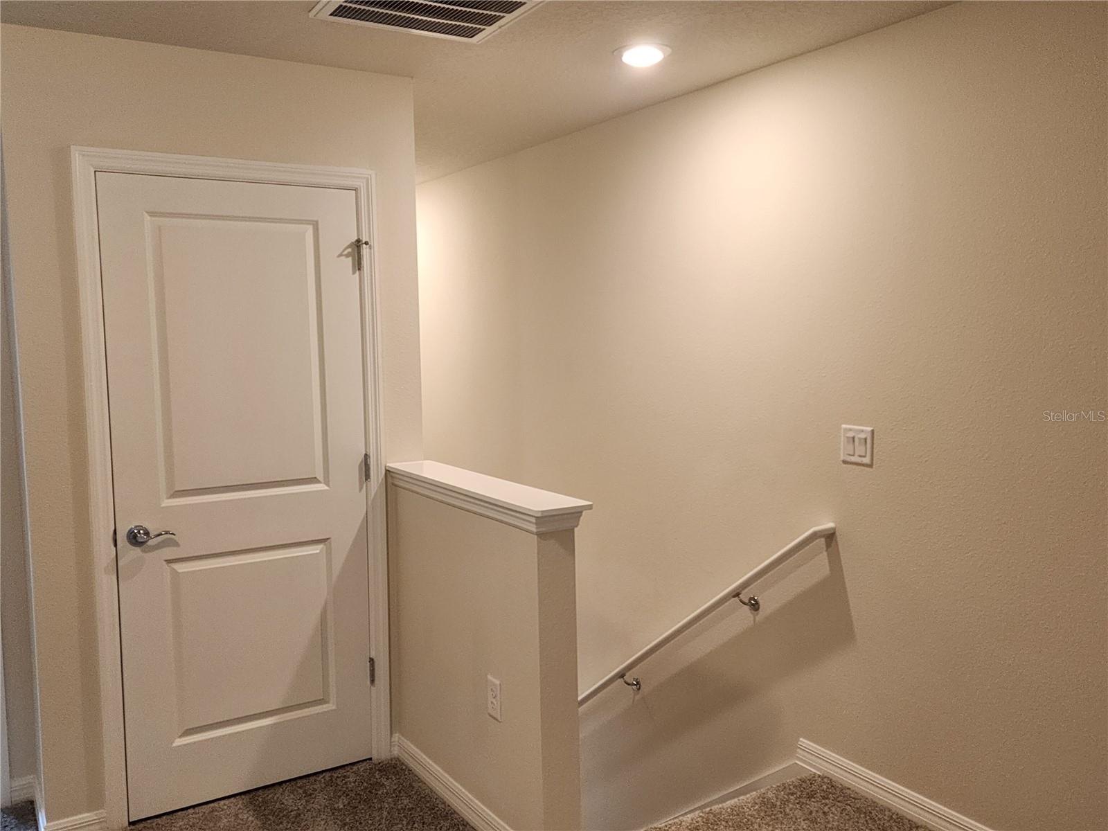 Image 12 of 24 For 16258 Merry Alley