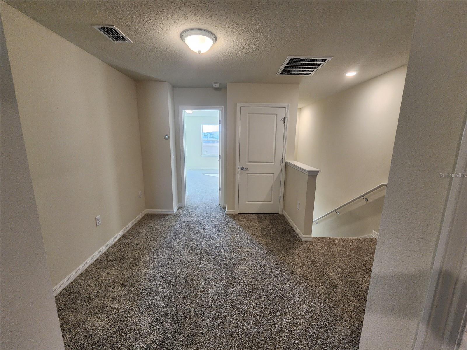 Image 13 of 24 For 16258 Merry Alley