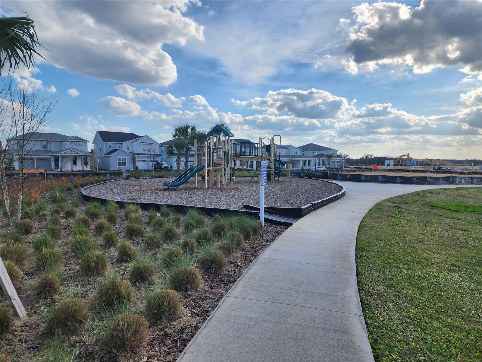 Image 20 of 24 For 16258 Merry Alley