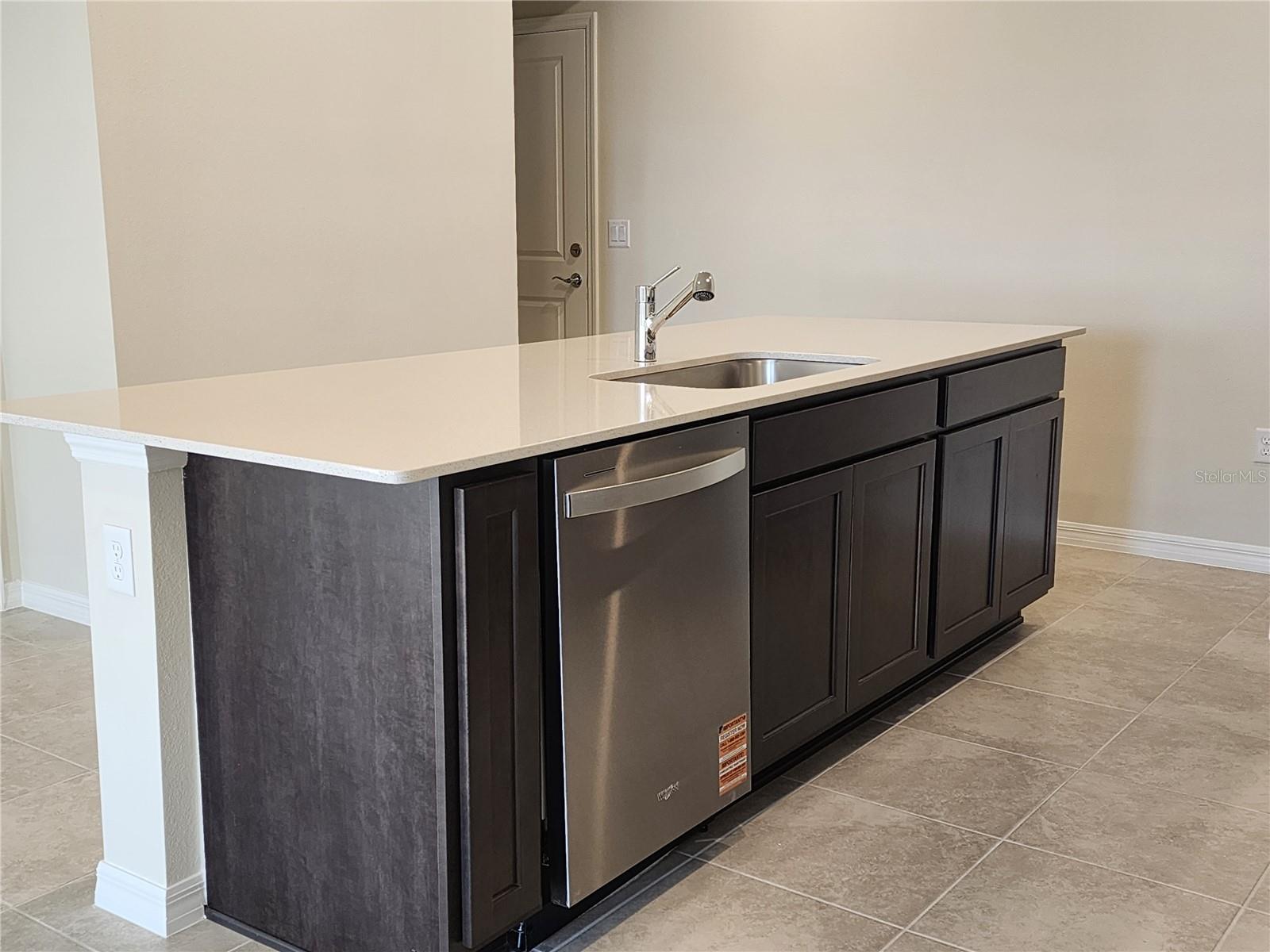 Image 5 of 24 For 16258 Merry Alley