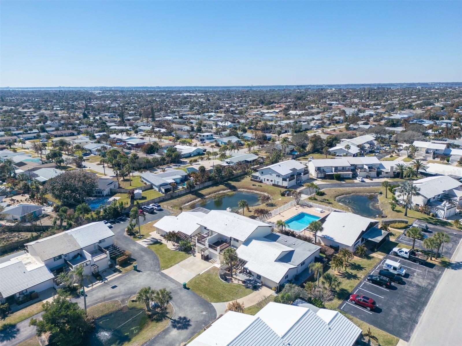 Image 22 of 43 For 118 Skyline Circle