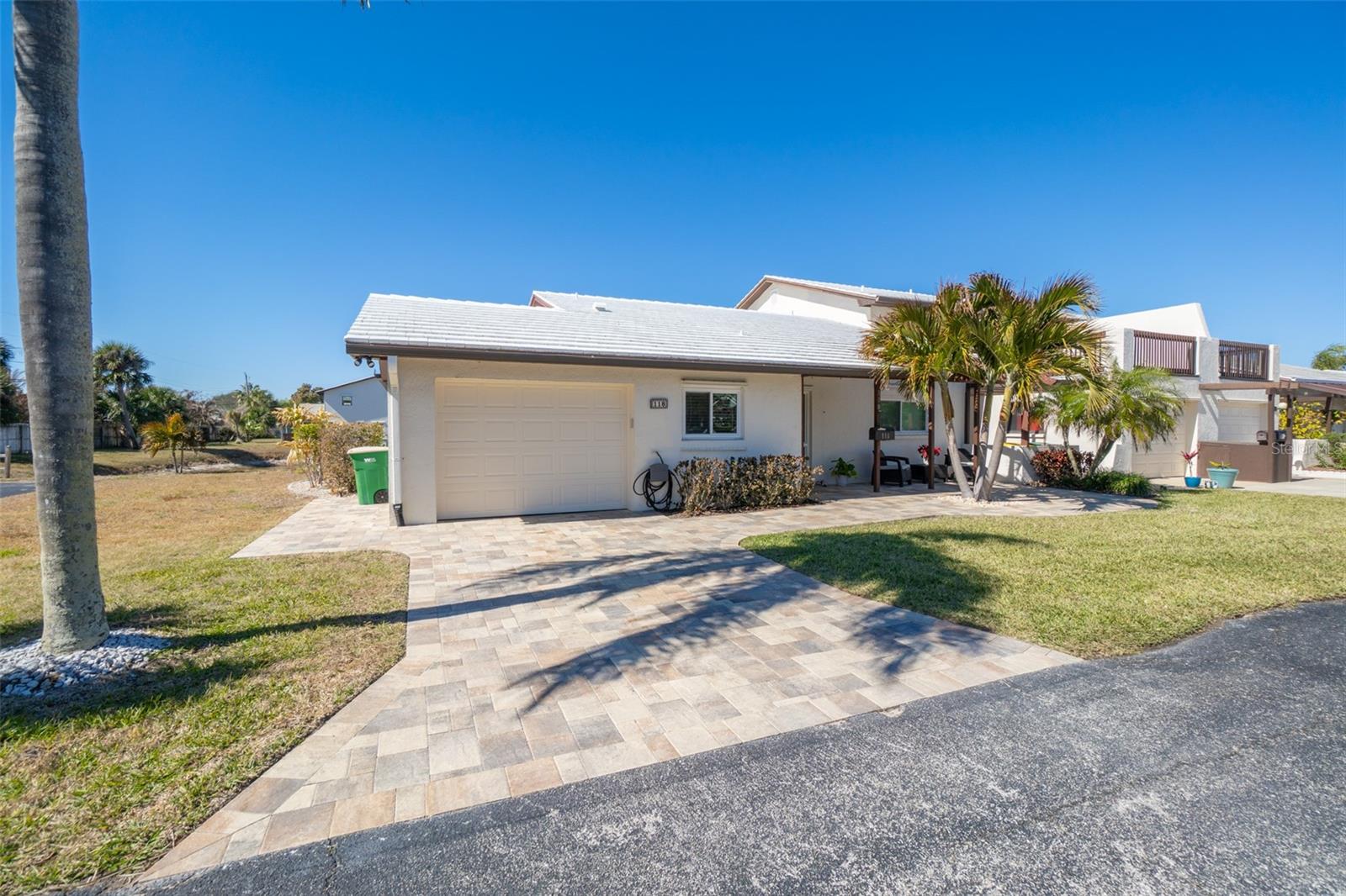 Image 27 of 43 For 118 Skyline Circle