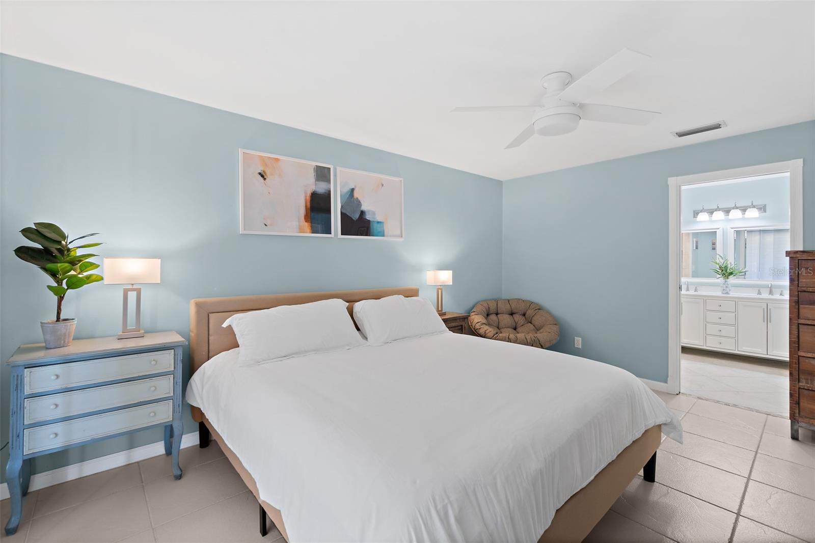 Image 9 of 43 For 118 Skyline Circle