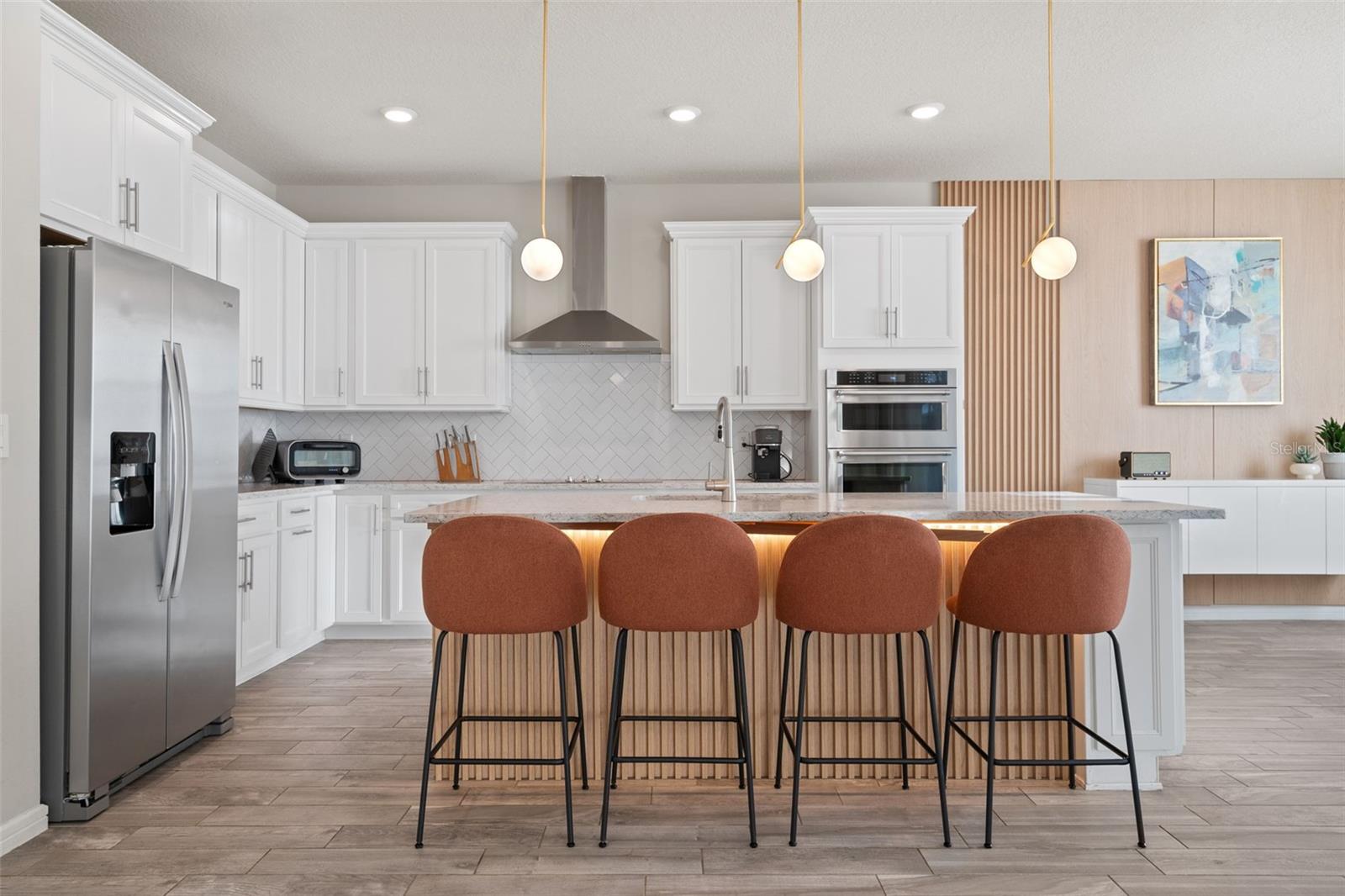 Image 16 of 51 For 2469 Southlawn Lane