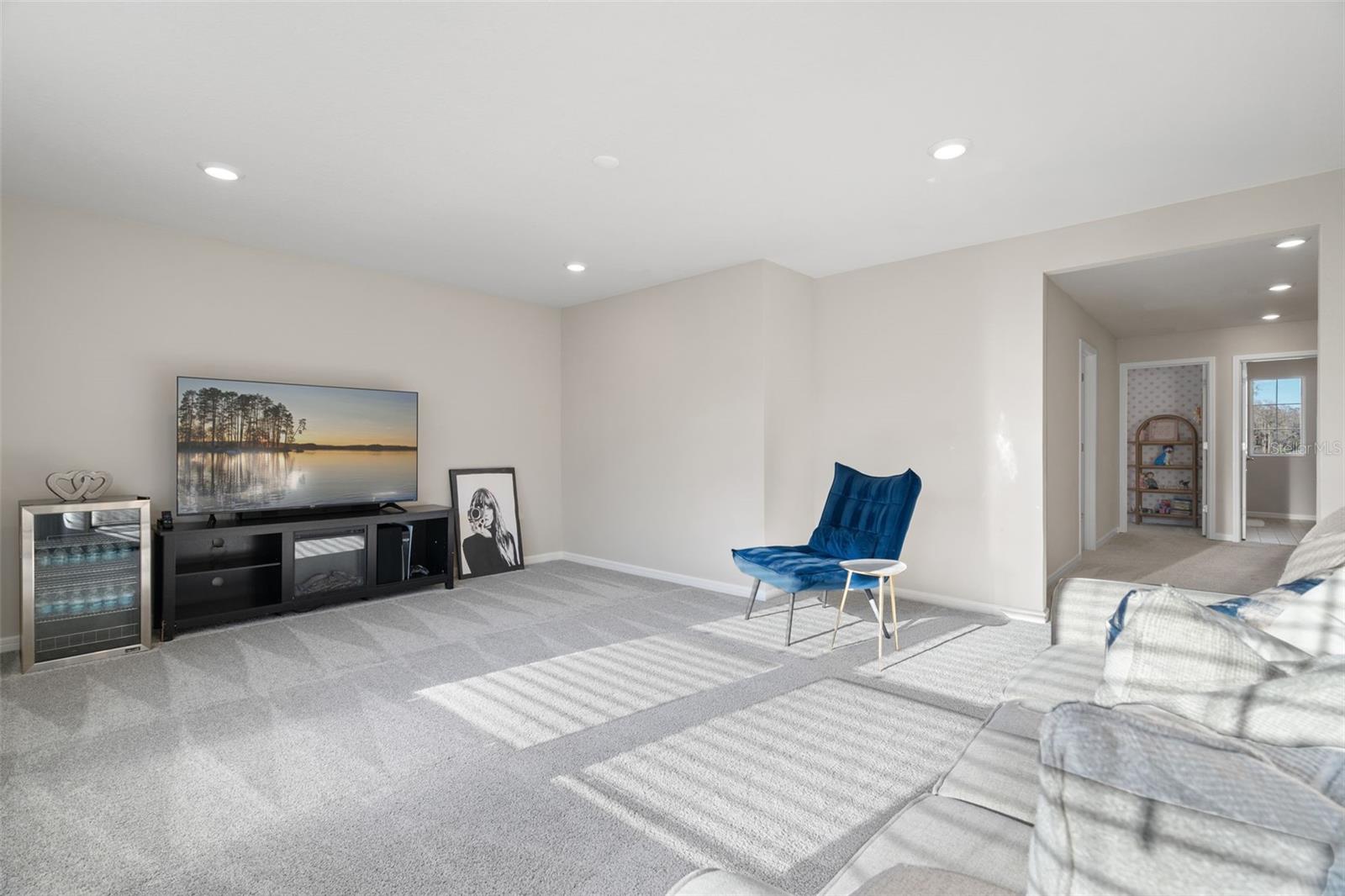 Image 28 of 51 For 2469 Southlawn Lane