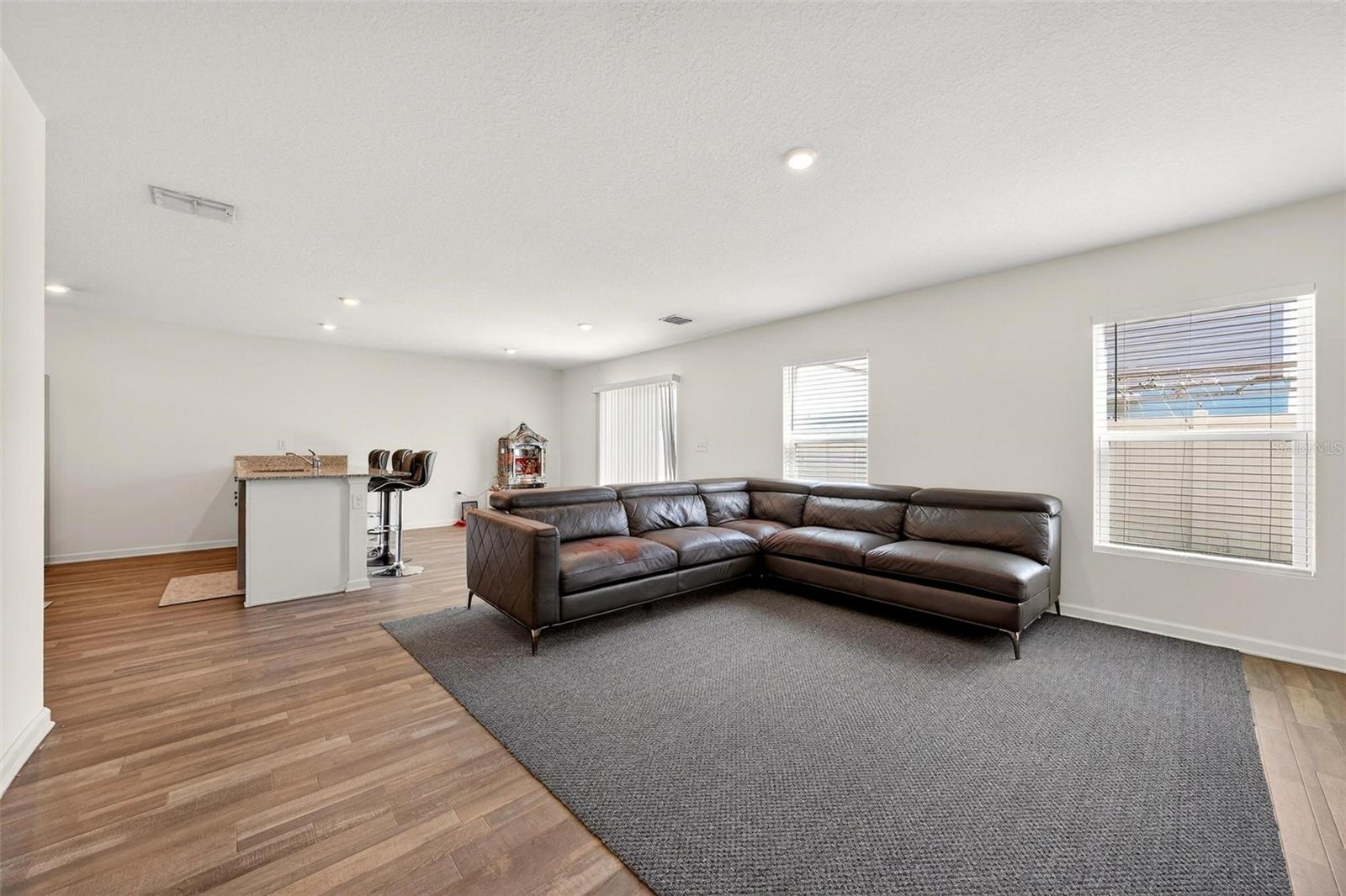 Image 2 of 44 For 1665 Minnesota Road