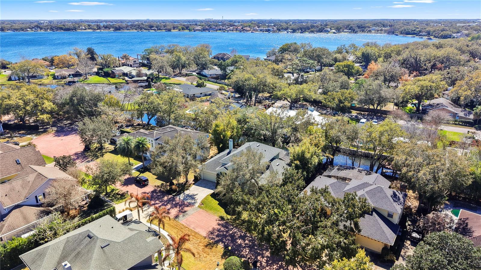 Image 4 of 52 For 438 Harbour Oaks Pointe Drive