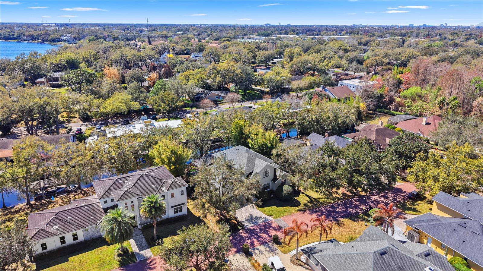 Image 5 of 52 For 438 Harbour Oaks Pointe Drive