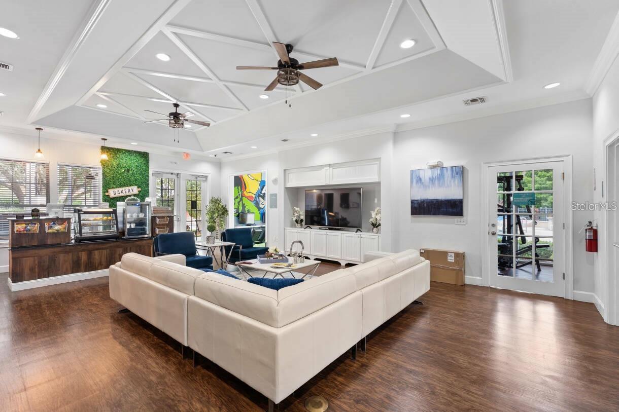 Image 28 of 38 For 3211 Gold Lane