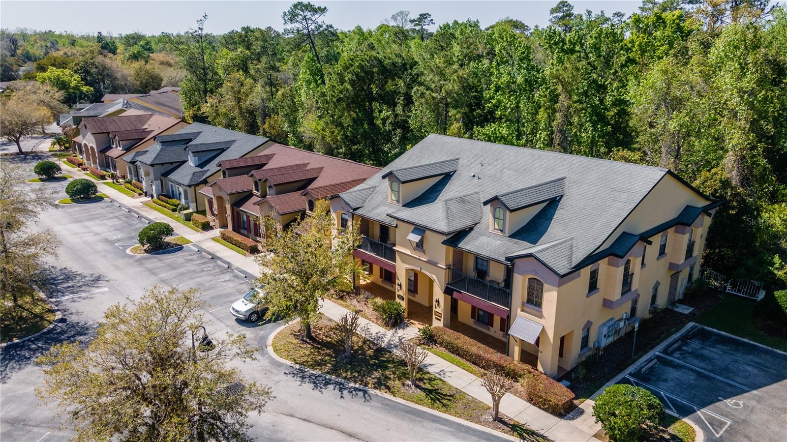 Image 2 of 12 For 1100 Town Plaza Court 2010-f