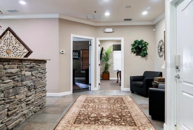 Image 9 of 12 For 1100 Town Plaza Court 2010-f