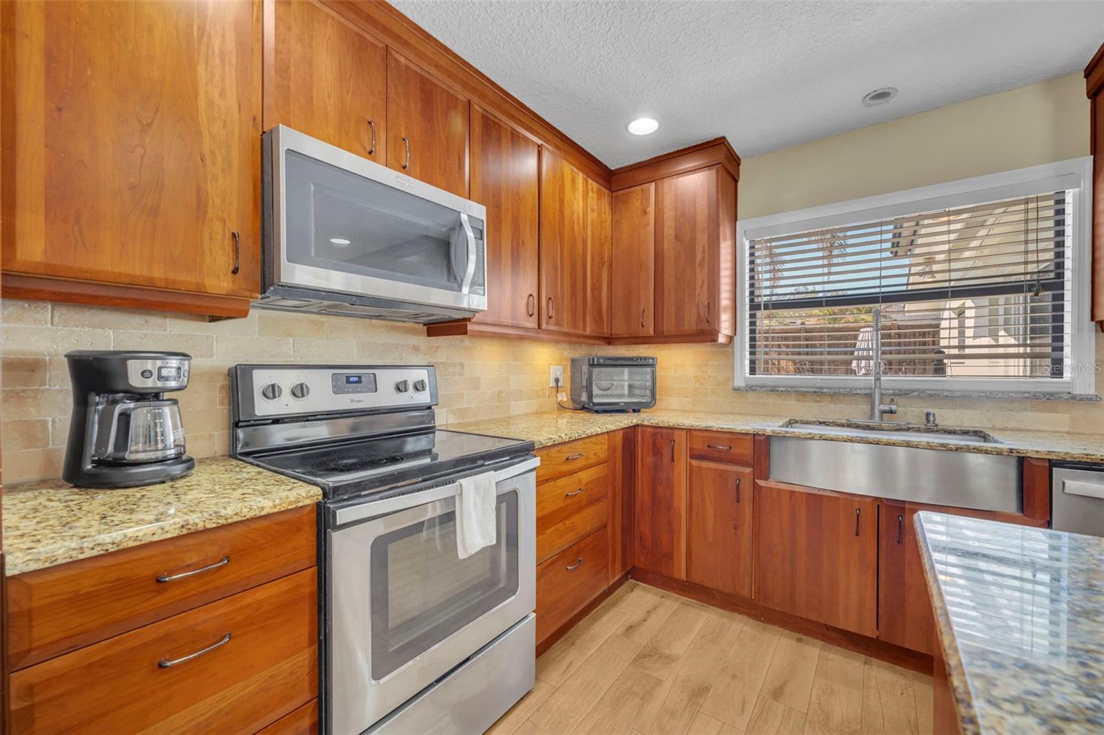 Image 10 of 49 For 781 Goldwater Court