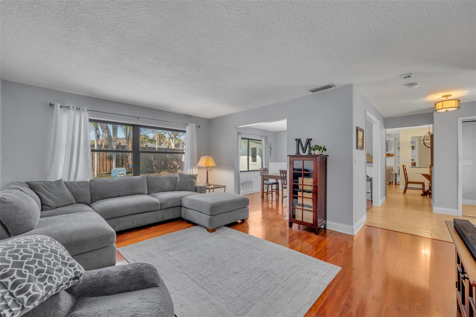 Image 17 of 49 For 781 Goldwater Court