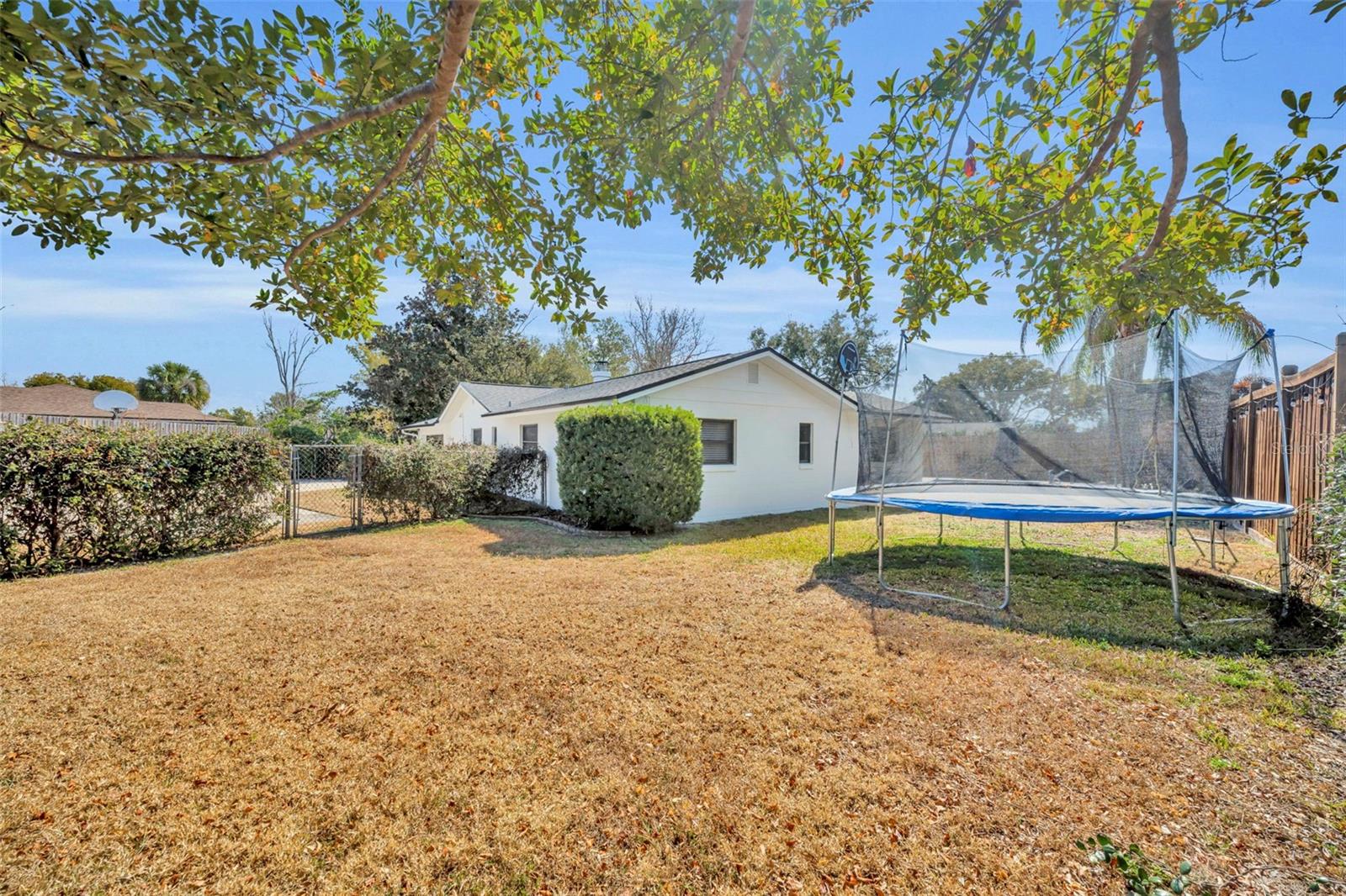 Image 36 of 49 For 781 Goldwater Court