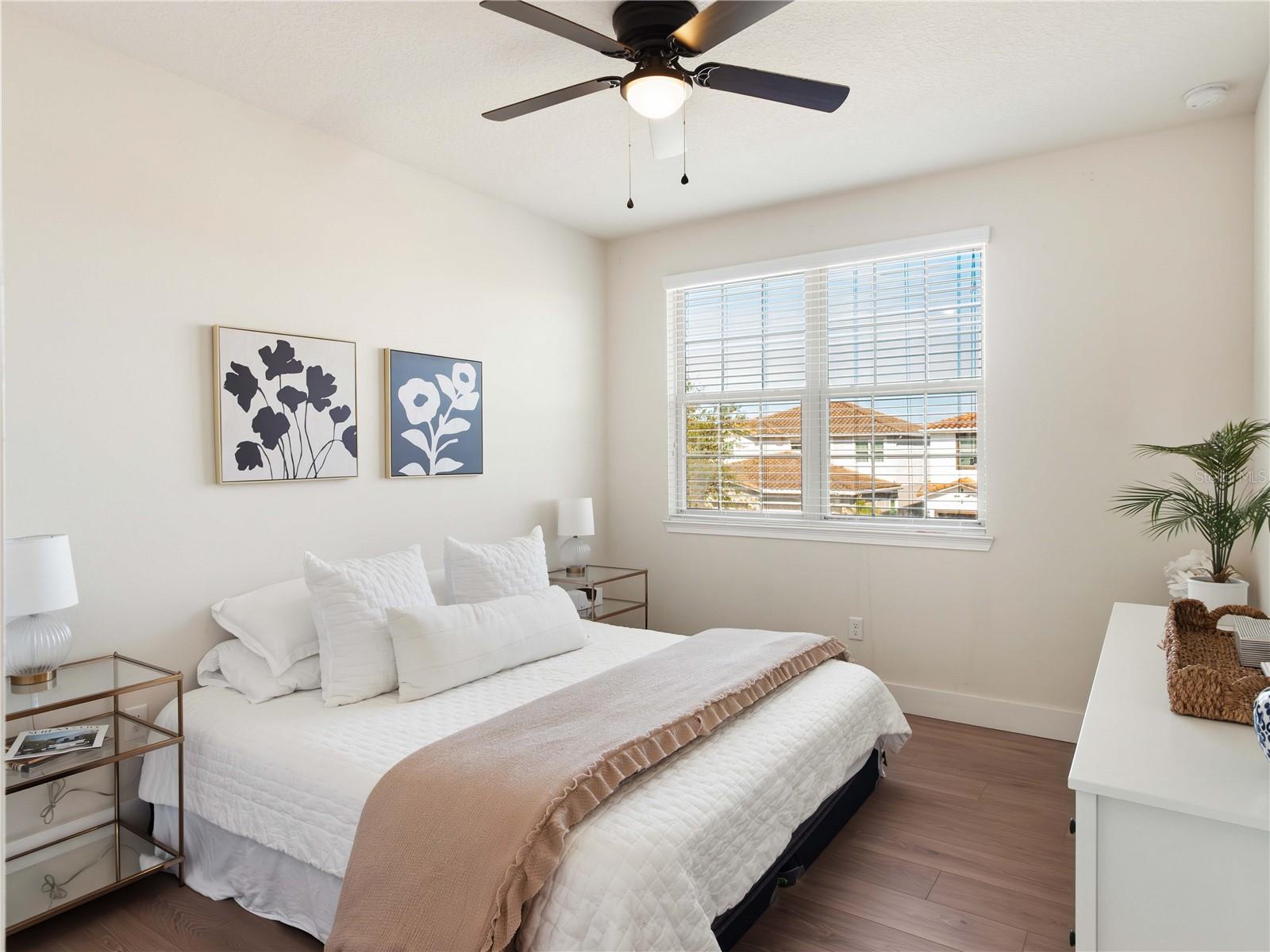 Image 18 of 31 For 10436 Siddington Drive