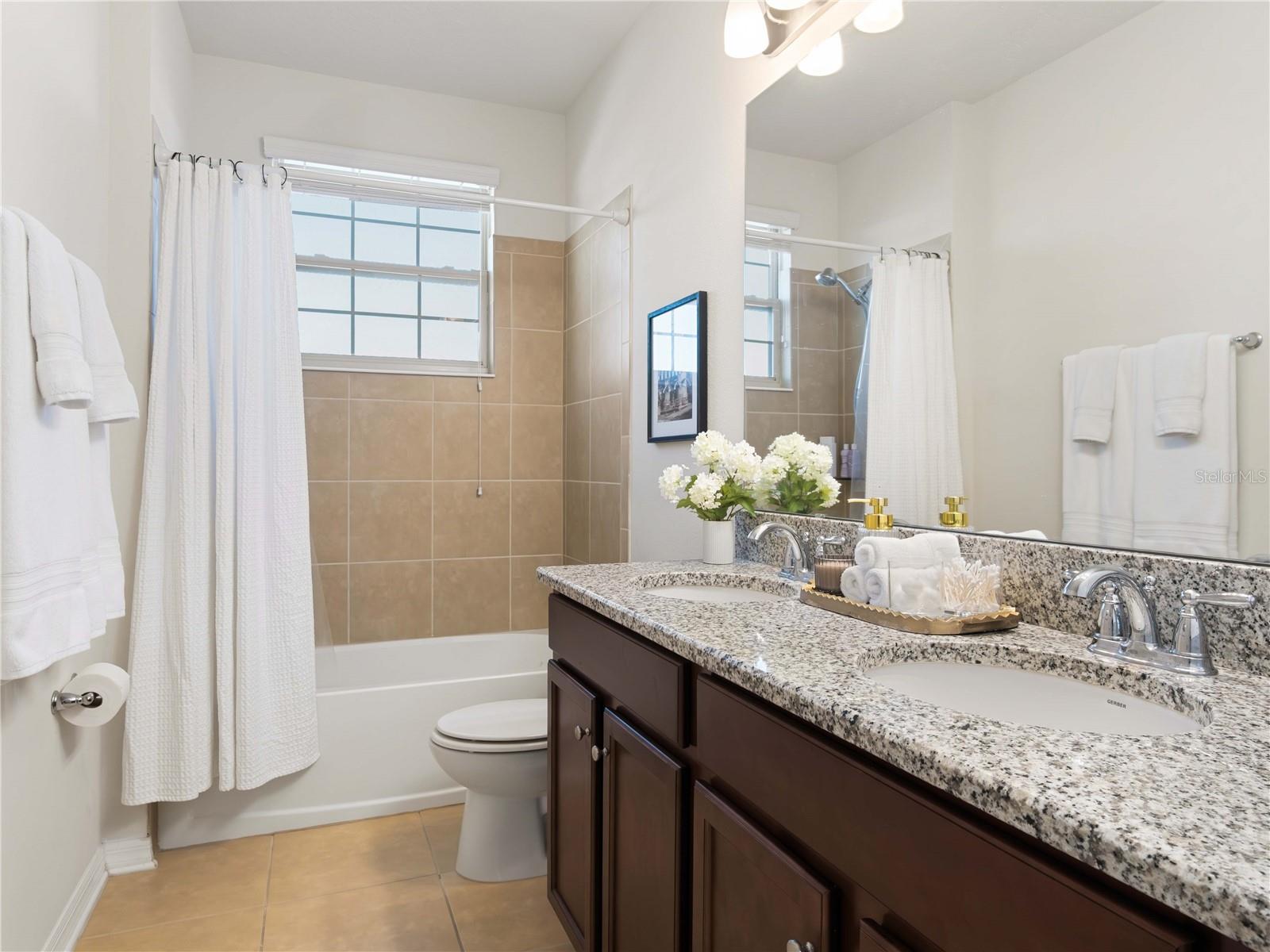 Image 19 of 31 For 10436 Siddington Drive