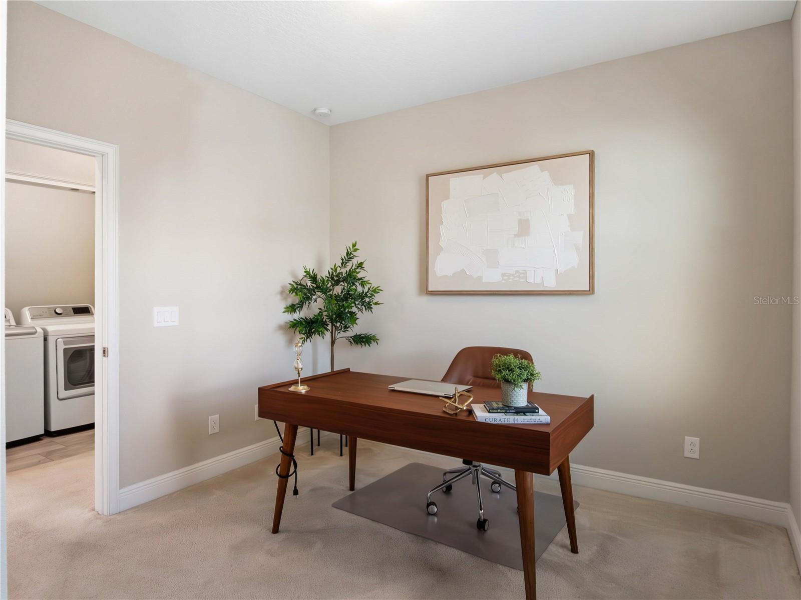 Image 15 of 31 For 13519 Heaney Avenue