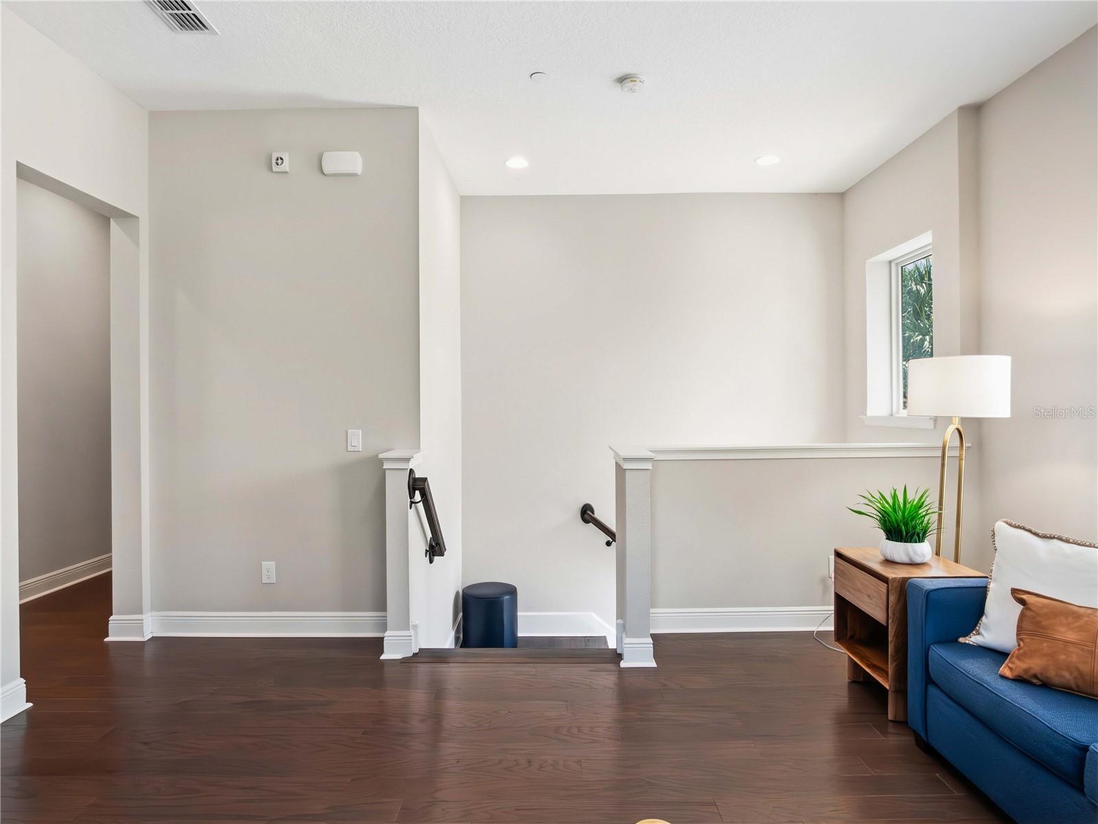 Image 3 of 31 For 13519 Heaney Avenue