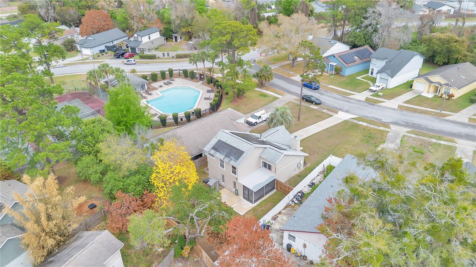 Image 31 of 34 For 682 Ascot Circle