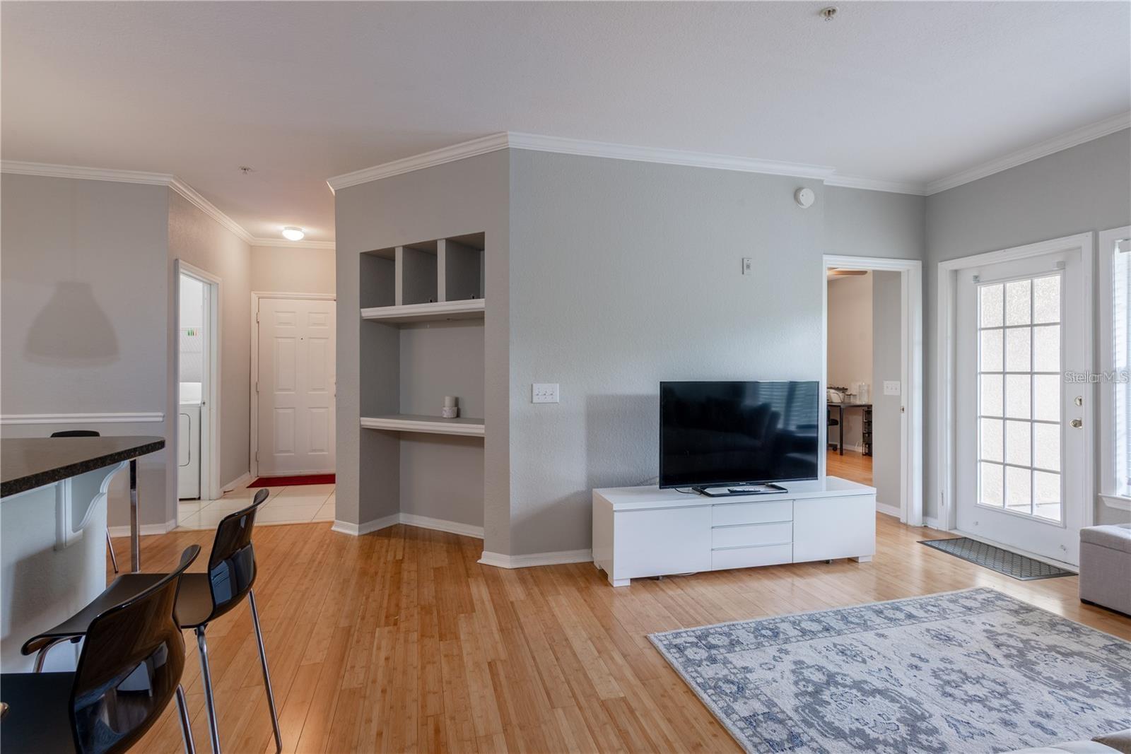 Image 3 of 22 For 3611 Conroy Road 834