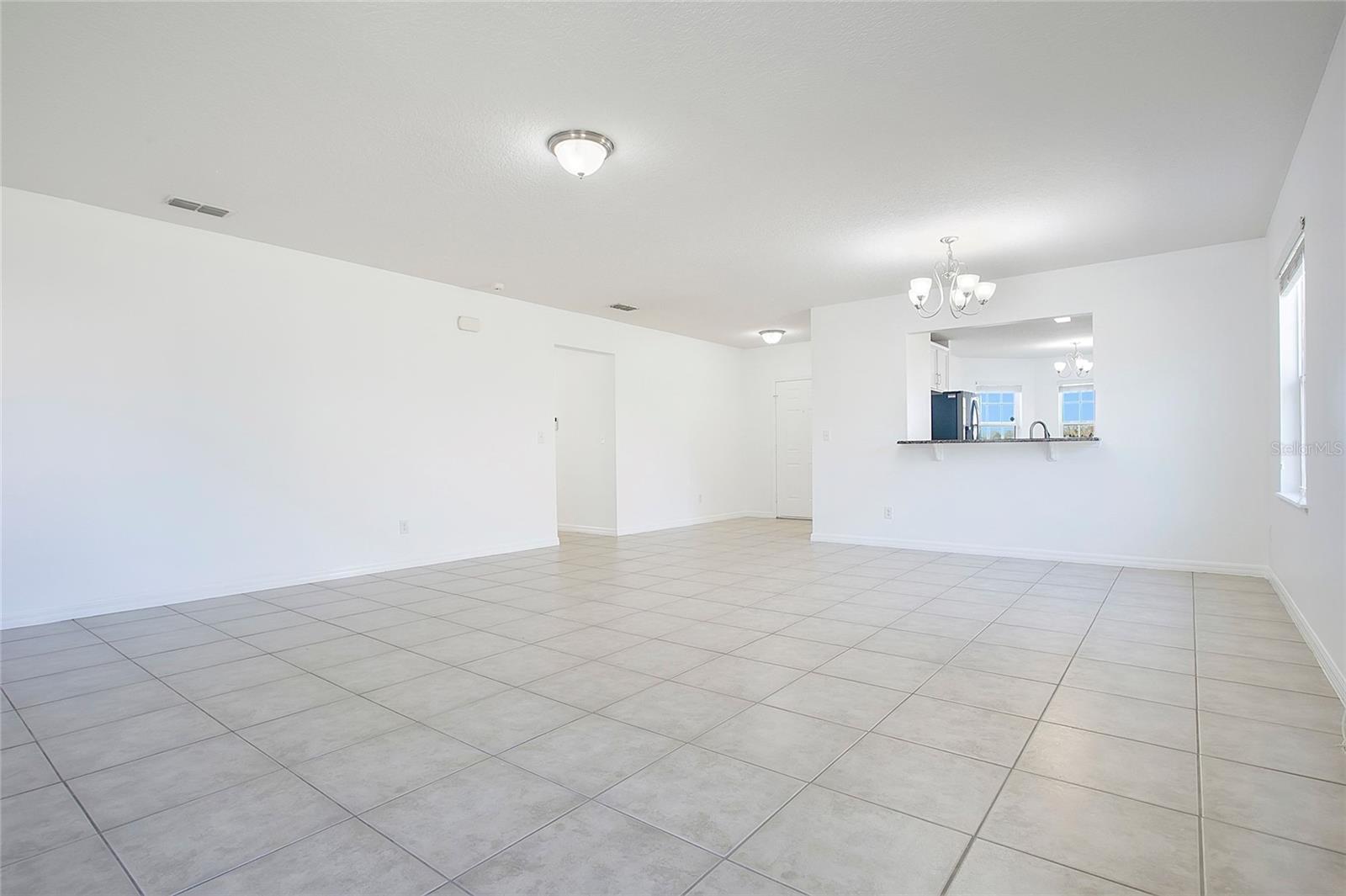 Image 19 of 22 For 7806 Tanbier Drive