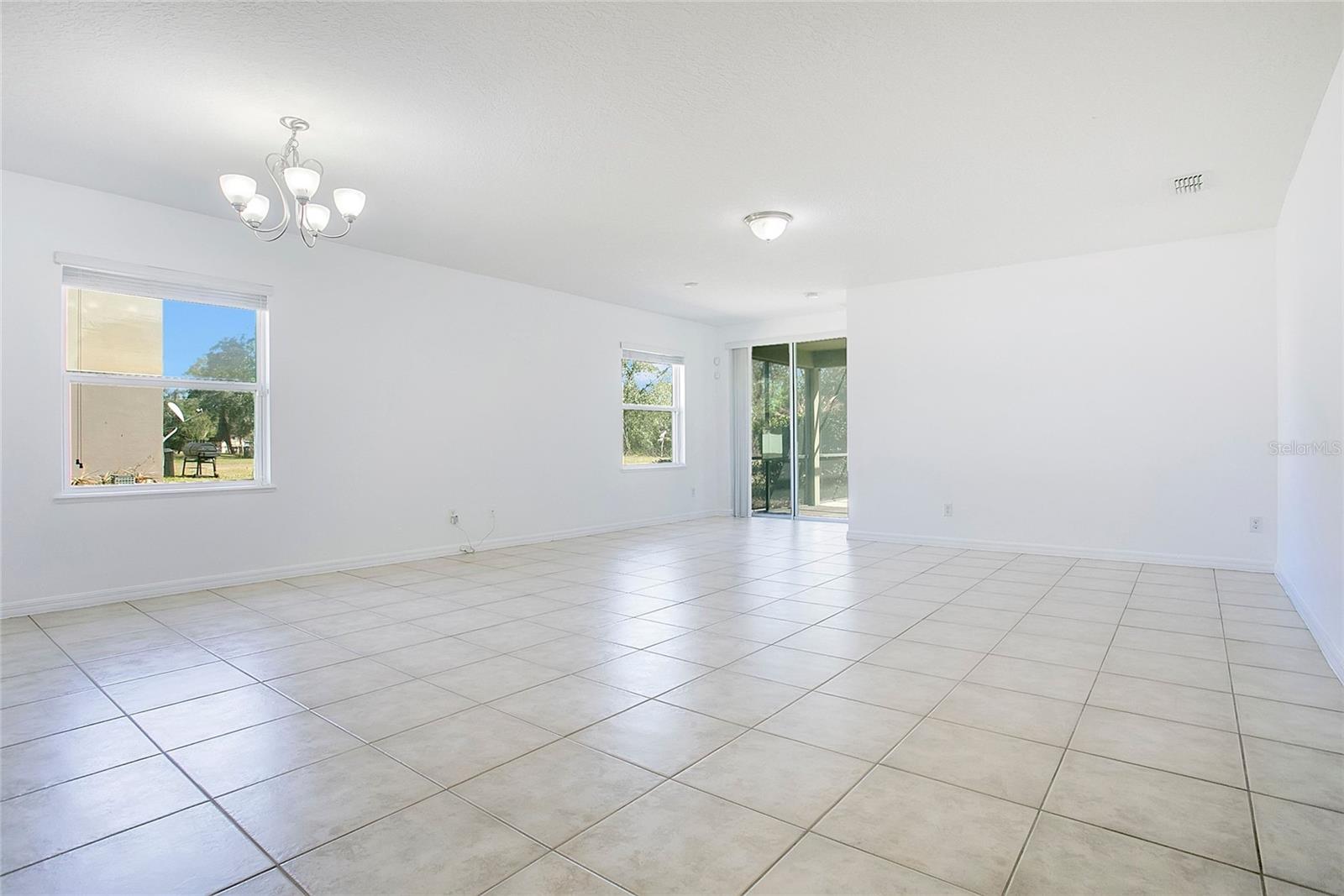 Image 21 of 22 For 7806 Tanbier Drive