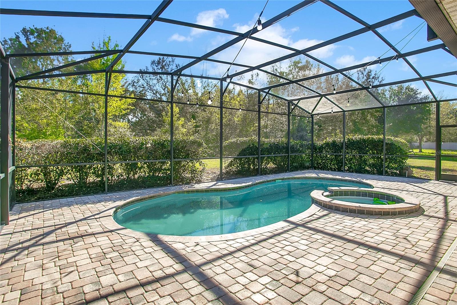 Image 4 of 22 For 7806 Tanbier Drive