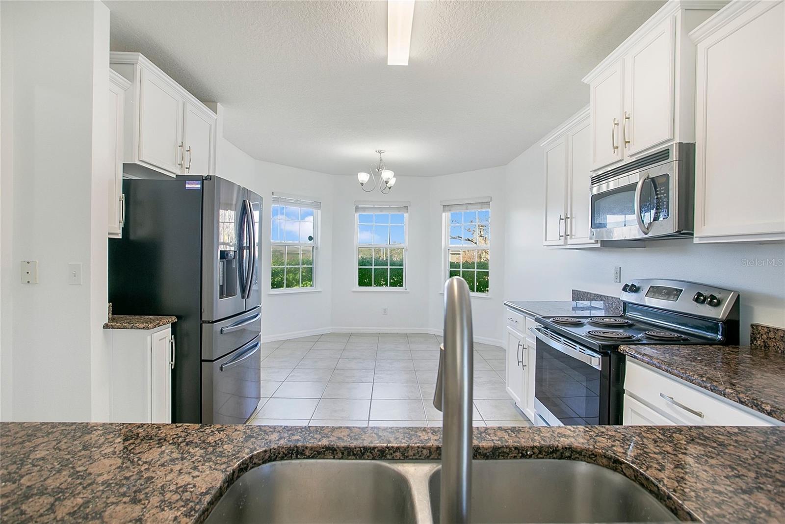 Image 5 of 22 For 7806 Tanbier Drive