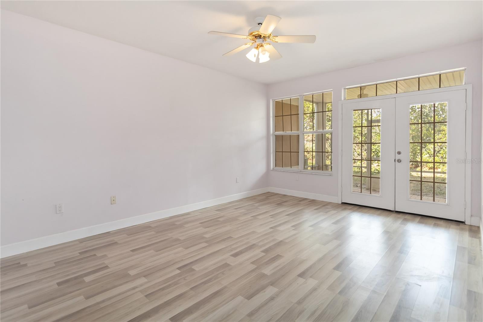 Image 14 of 35 For 1760 Saint Tropez Court