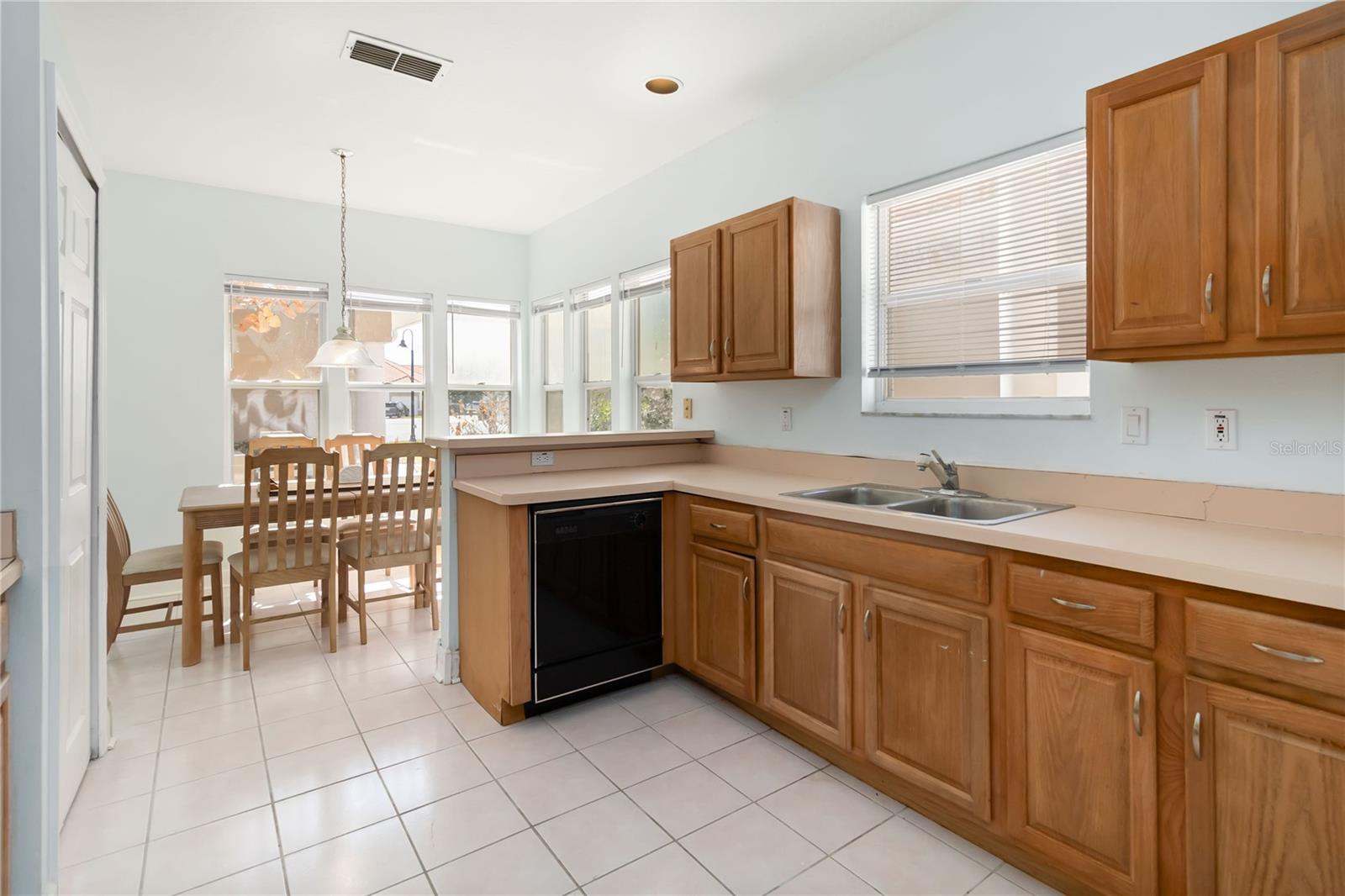 Image 6 of 35 For 1760 Saint Tropez Court