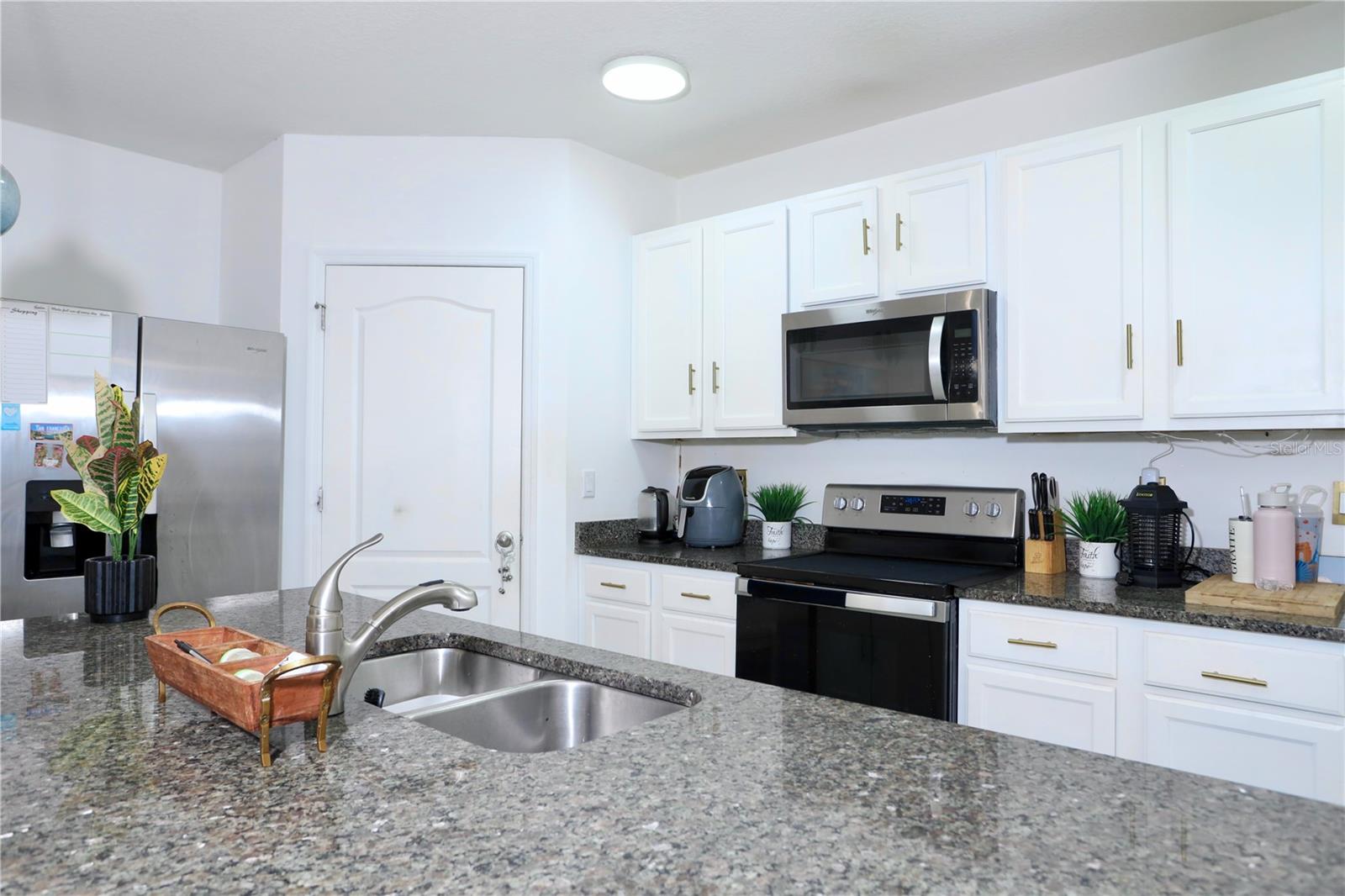 Image 14 of 40 For 3332 Logan Berry Drive