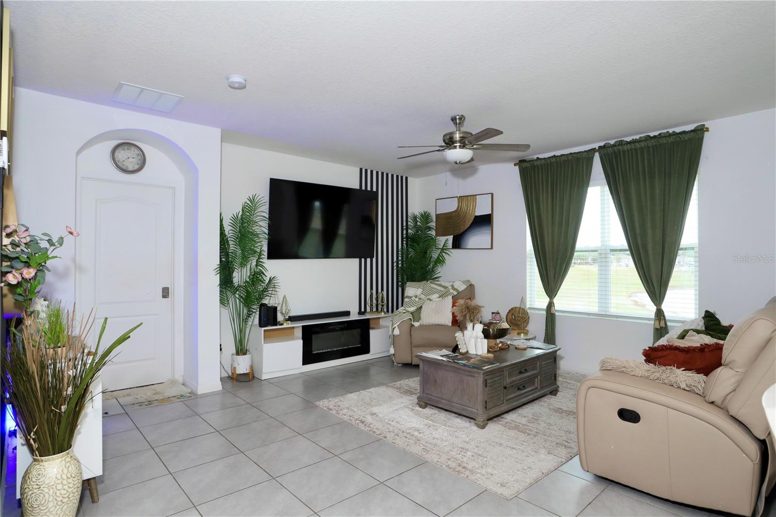 Image 22 of 40 For 3332 Logan Berry Drive